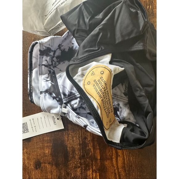 V Neck Bikini Ruffled Top medium Bathing Suit High Waisted Ruched Bottoms - Picture 5 of 5